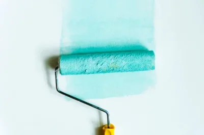 Peinture intérieure à Pomérols — murs, plafonds et boiseries